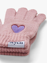 Load image into Gallery viewer, Lilac Patch Motif Magic Gloves