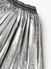 Load image into Gallery viewer, Silver Metallic Pleated Skirt